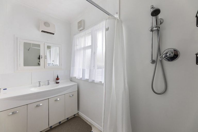 Photo of property in 5 Telfer Street, Balclutha, 9230