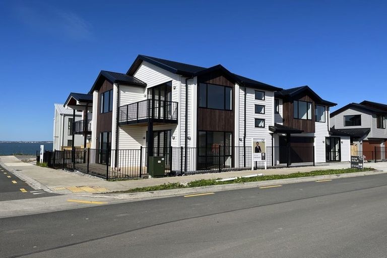 Photo of property in 3 Turbine Way, Hobsonville, Auckland, 0616