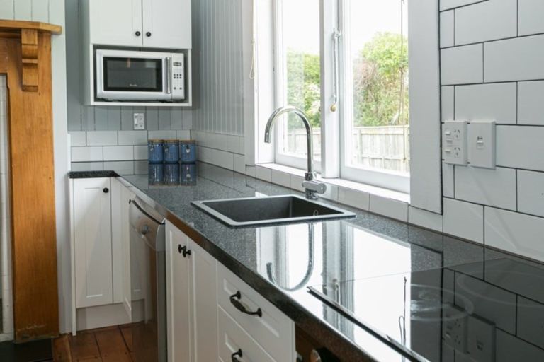 Photo of property in 6 Rose Street, Waipawa, 4210