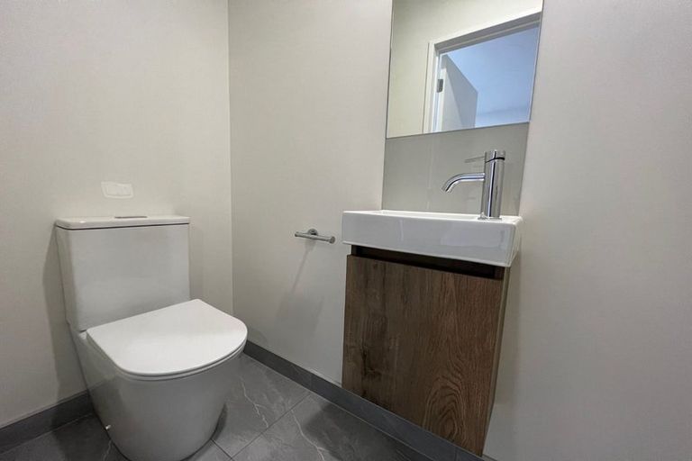 Photo of property in 48 Selo Street, Glen Eden, Auckland, 0602