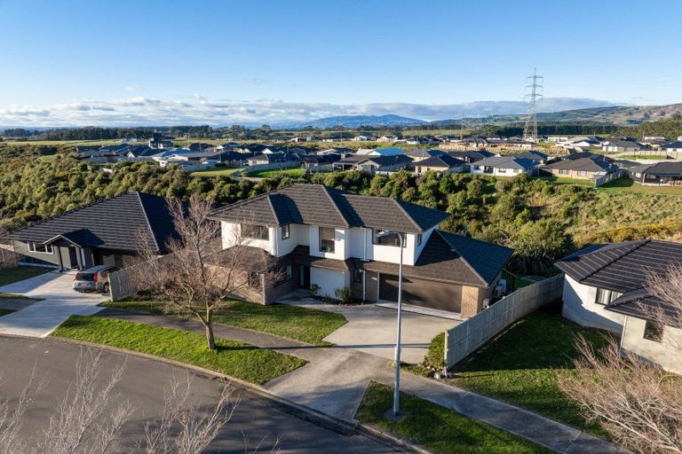 Photo of property in 9 Gibraltar Way, Fitzherbert, Palmerston North, 4410