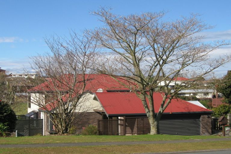 Photo of property in 27 Lachlan Drive, Dinsdale, Hamilton, 3204