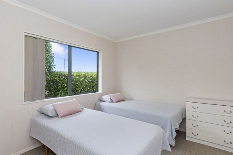 Photo of property in 2 Samantha Place, Te Puke, 3119