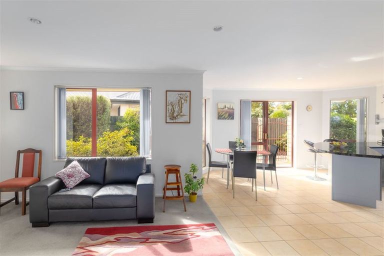 Photo of property in 8 Limes Avenue, Parklands, Christchurch, 8083