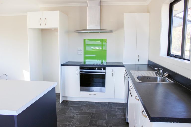 Photo of property in 35 Essex Street, Weston, Oamaru, 9401