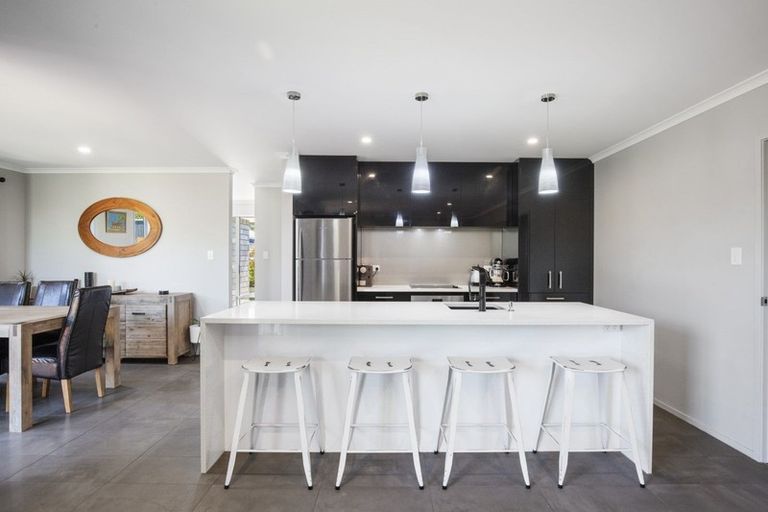 Photo of property in 135 Hillpark Drive, Pokeno, 2402