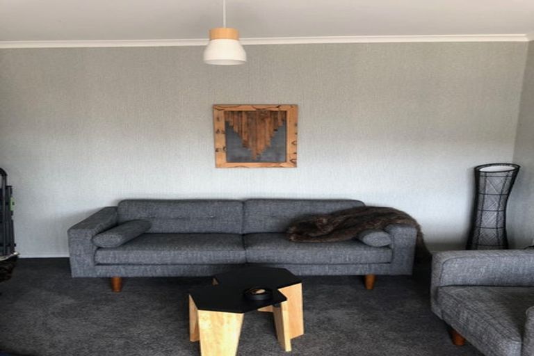 Photo of property in 12 Scott Street, Moturoa, New Plymouth, 4310