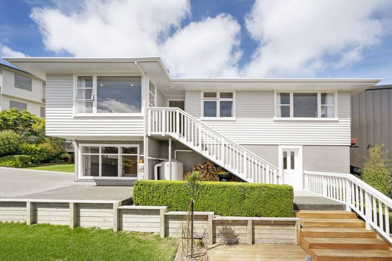 Photo of property in 37 Cheshire Street, Wilton, Wellington, 6012