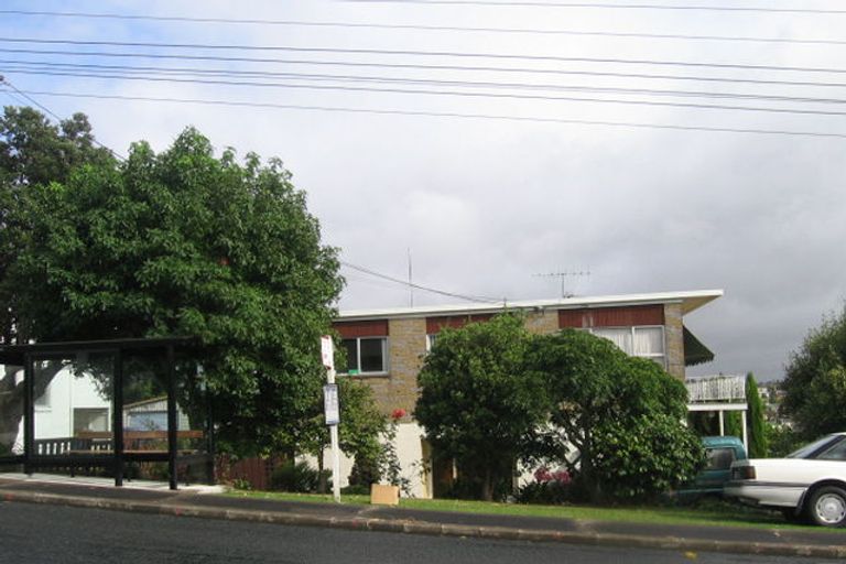 Photo of property in 2/178 Coronation Road, Hillcrest, Auckland, 0627