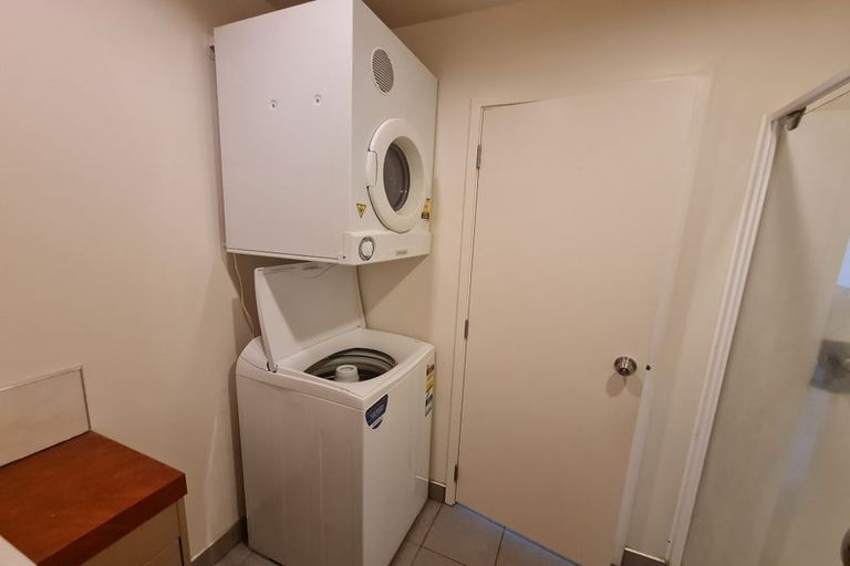 Photo of property in Royal Court Apartments, 1193unit Hinemoa Street, Rotorua, 3010