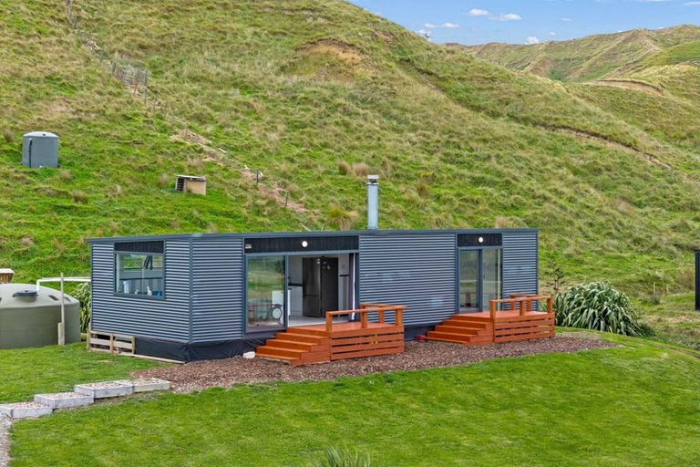 Photo of property in 138 Kaiaua Road, Tolaga Bay, 4077