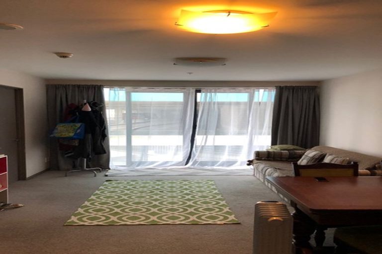 Photo of property in Dual Apartments, 301/142u Vivian Street, Te Aro, Wellington, 6011