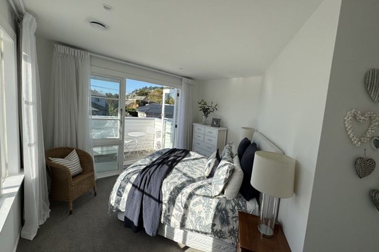 Photo of property in 12 Campbell Street, Sumner, Christchurch, 8081