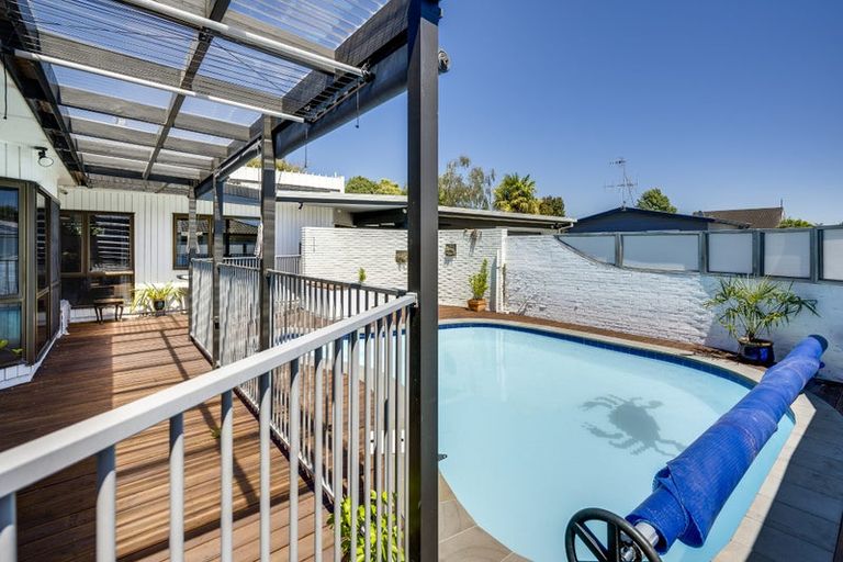 Photo of property in 1/117 Guppy Road, Taradale, Napier, 4112