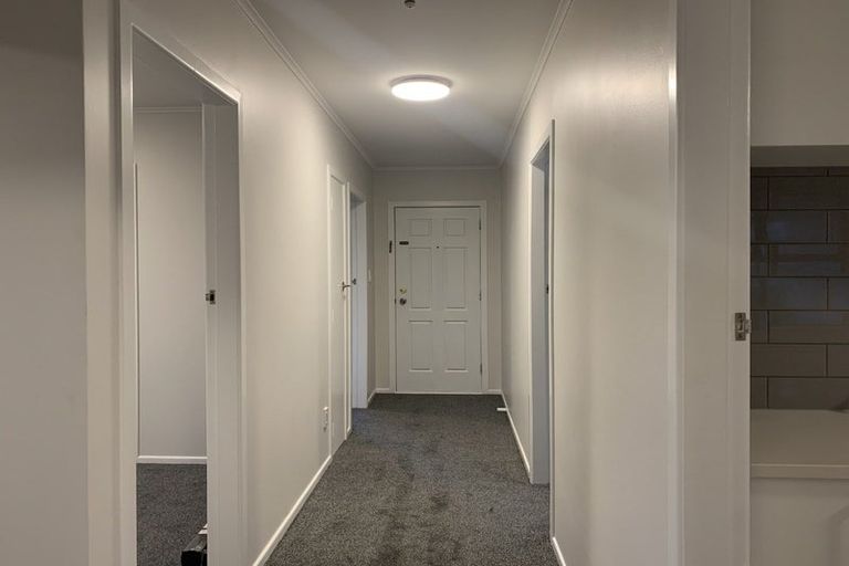 Photo of property in 50 Barrys Road, Glendene, Auckland, 0602