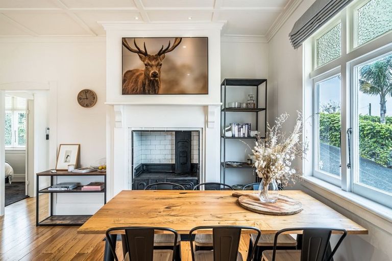 Photo of property in 1/134 Birkenhead Avenue, Birkenhead, Auckland, 0626