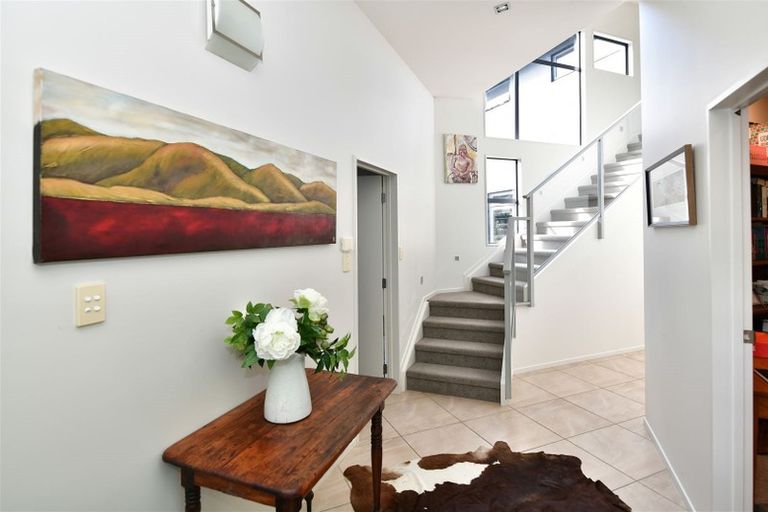 Photo of property in 15 Maire Road, Orewa, 0931