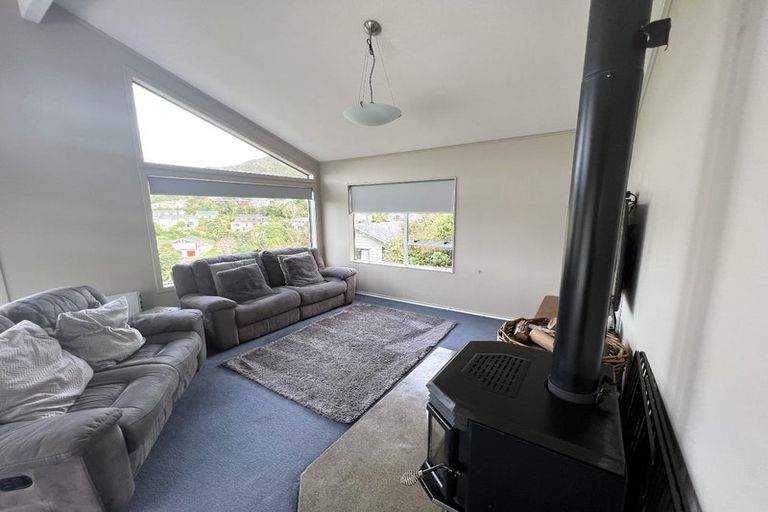 Photo of property in 12 Buxton Avenue, Karori, Wellington, 6012