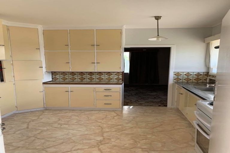 Photo of property in 14 Fraser Road, Papatoetoe, Auckland, 2025