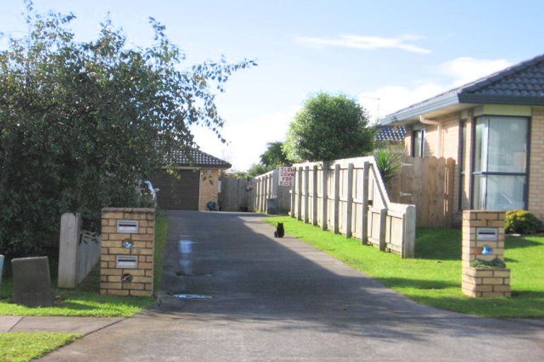 Photo of property in 29 Newinn Crescent, East Tamaki Heights, Auckland, 2016