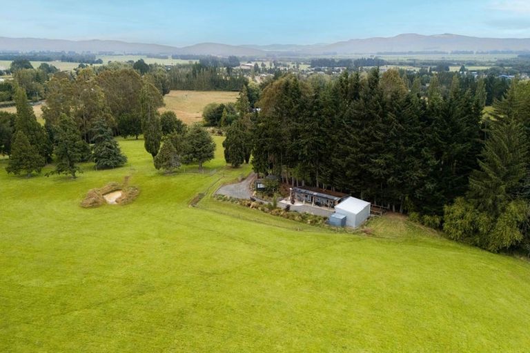 Photo of property in 84 Cover Street, Lumsden, 9730