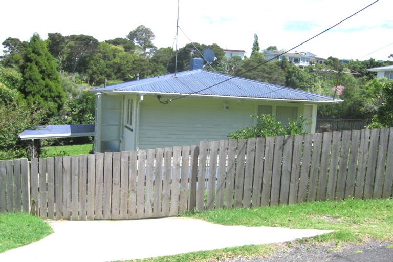 Photo of property in 58 Lake Road, Northcote, Auckland, 0627
