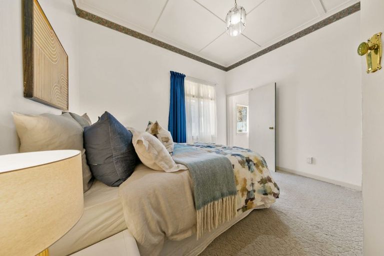 Photo of property in 1/27 Rata Street, New Lynn, Auckland, 0600