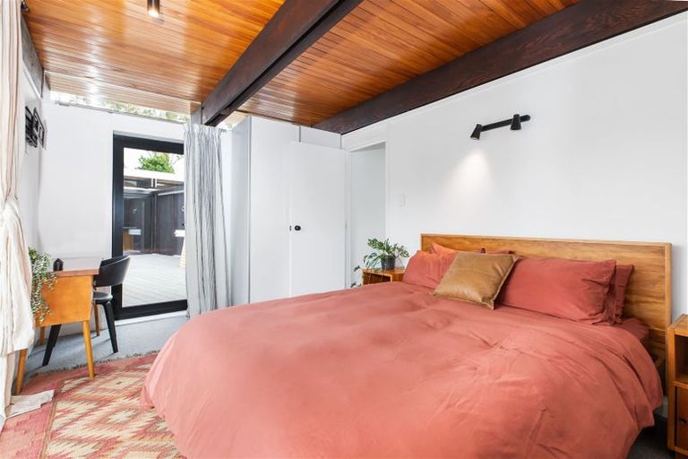 Photo of property in 35 Westburn Terrace, Burnside, Christchurch, 8041