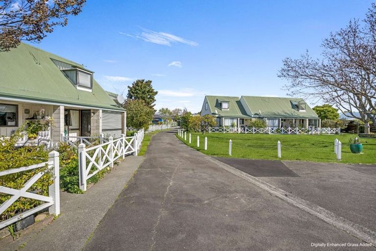 Photo of property in St Lukes Village, 196 Vigor Brown Street, Napier South, Napier, 4110