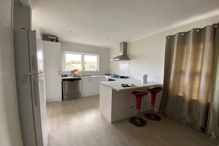 Photo of property in 1/16 Sheehan Avenue, Papakura, 2110