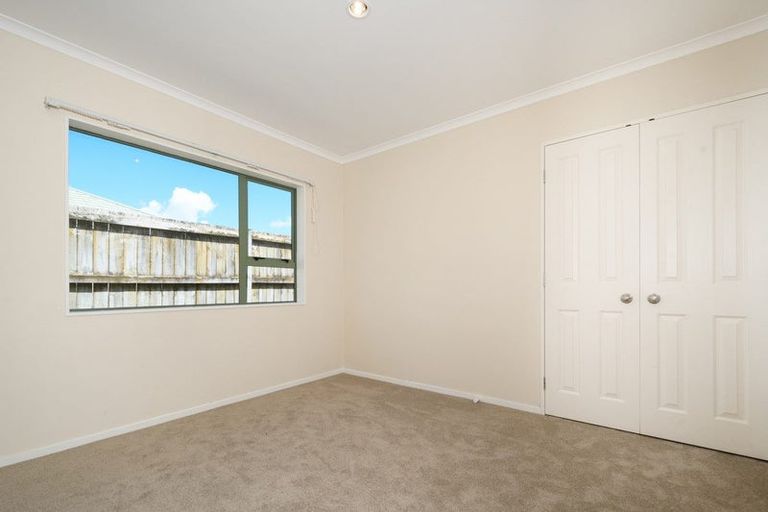Photo of property in 6 Northridge Terrace, Massey, Auckland, 0614