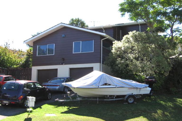 Photo of property in 32 Nui Mana Place, Te Atatu South, Auckland, 0610