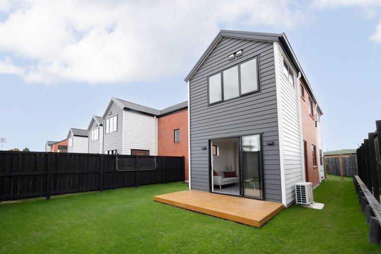 Photo of property in 41u3 Prisk Street, Melville, Hamilton, 3206