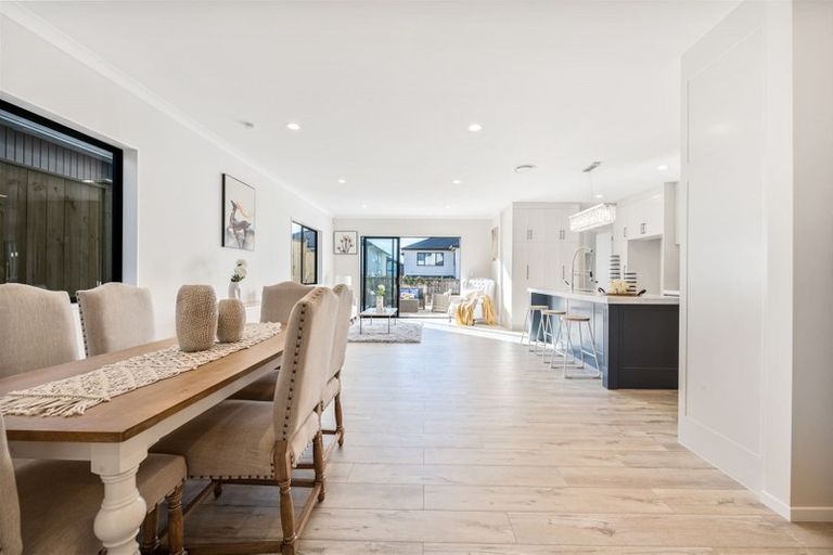 Photo of property in 86 Ksenia Drive, Flat Bush, Auckland, 2019