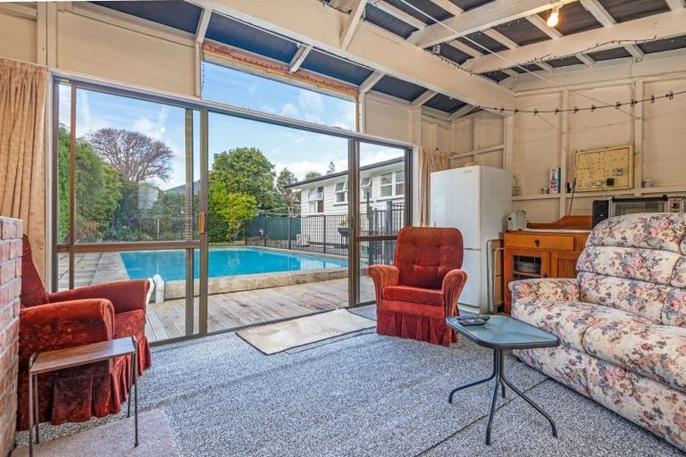 Photo of property in 23 Grey Street, Marton, 4710