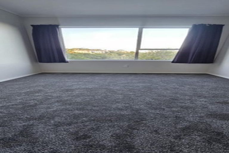 Photo of property in 12a Old Coach Road, Johnsonville, Wellington, 6037