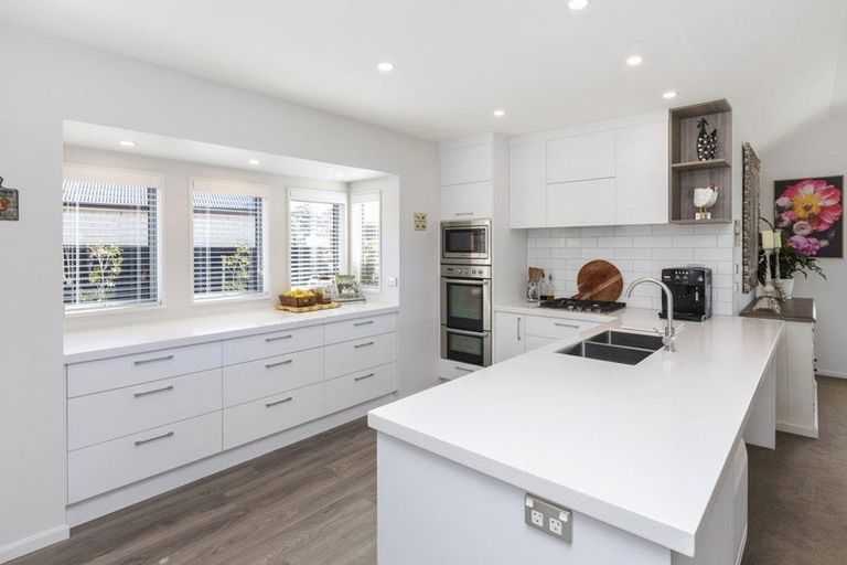 Photo of property in 21 Mistral Road, Northwood, Christchurch, 8051