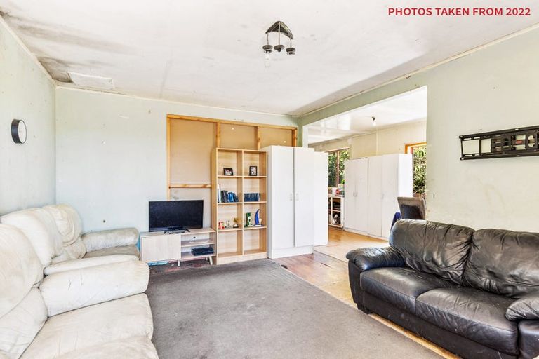 Photo of property in 38 Meilland Place, Glen Eden, Auckland, 0602