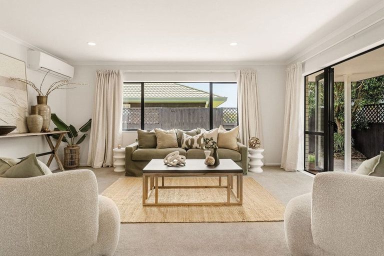 Photo of property in 14 Stableford Drive, Pyes Pa, Tauranga, 3112