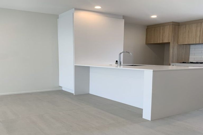 Photo of property in 87 Waituarua Drive, Takanini, Auckland, 2112