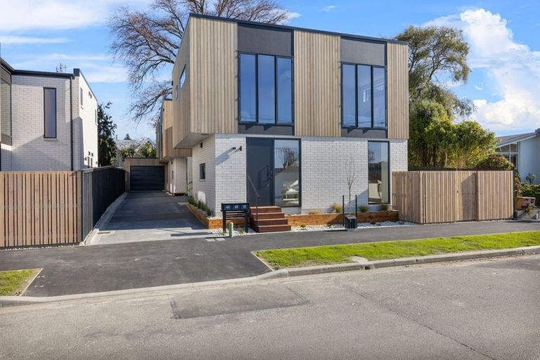 Photo of property in 49a Browns Road, St Albans, Christchurch, 8014