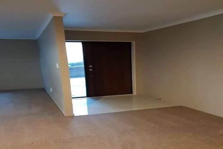 Photo of property in 20a Malmo Place, Massey, Auckland, 0614