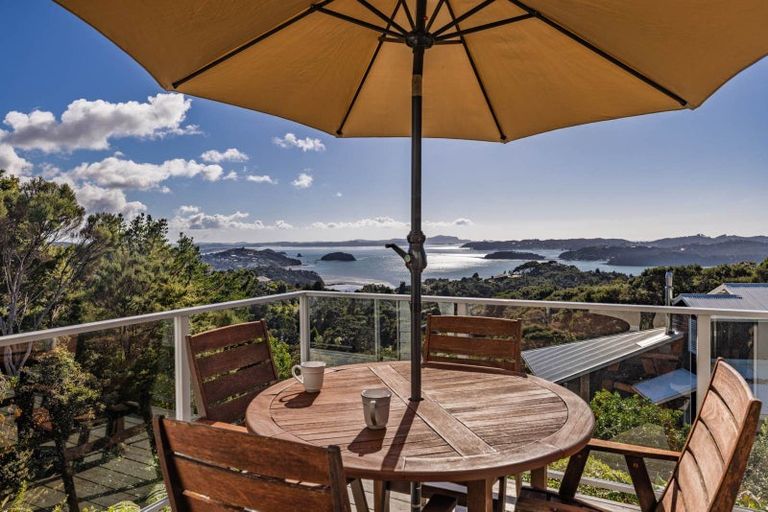 Photo of property in 2 Arabella Road, Opua, 0200