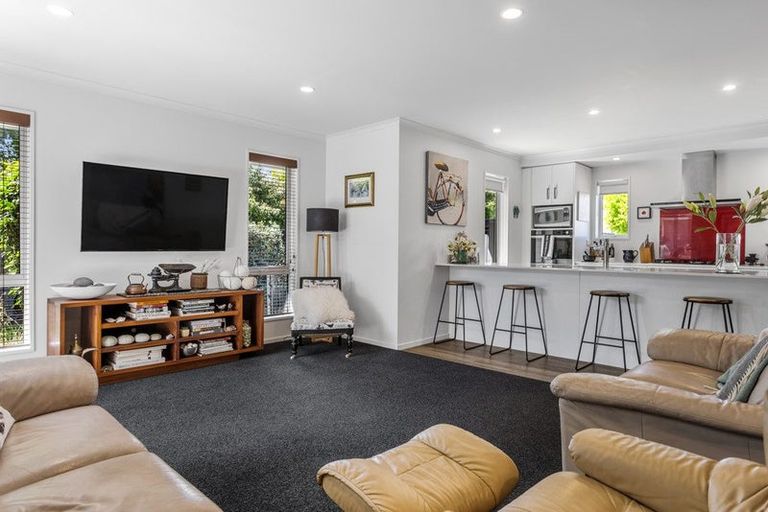 Photo of property in 9 Huntingdon Drive, Rangiora, 7400