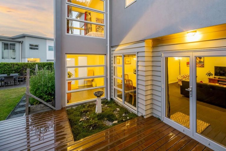 Photo of property in 36e Erlestoke Crescent, Churton Park, Wellington, 6037