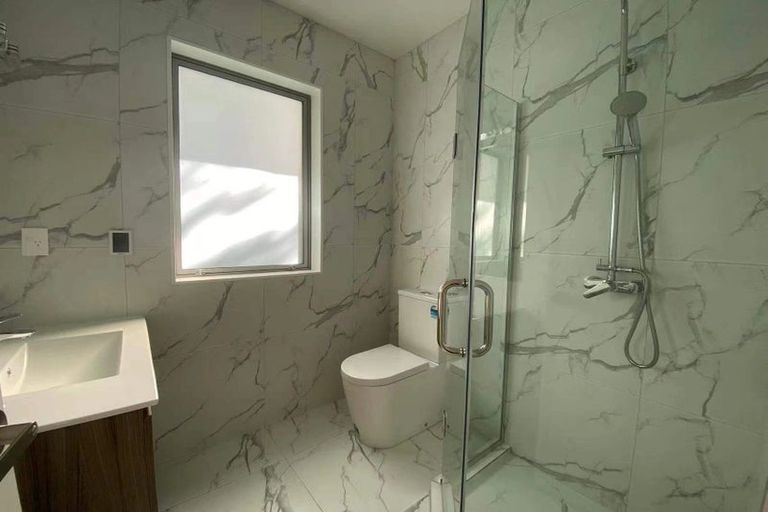Photo of property in 96a Velma Road, Hillcrest, Auckland, 0627