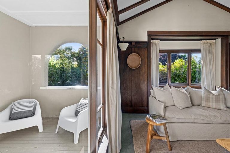 Photo of property in 112 Davis Street, Saint Leonards, Hastings, 4120