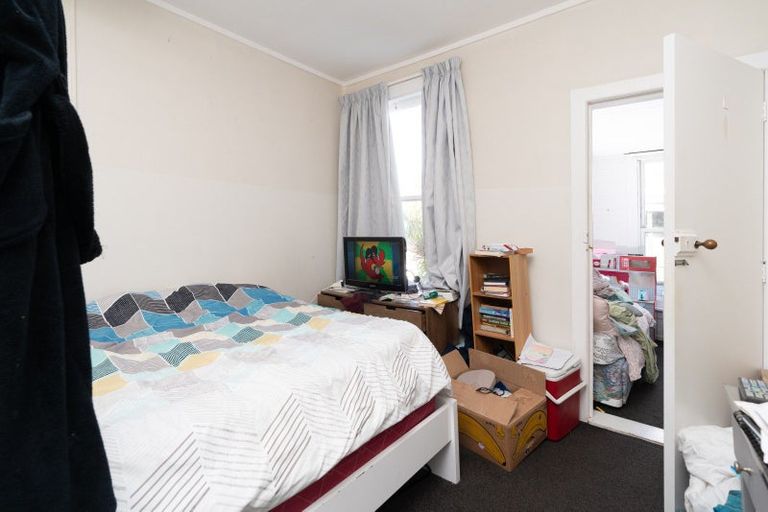 Photo of property in 14 Prince Street, Mount Victoria, Wellington, 6011