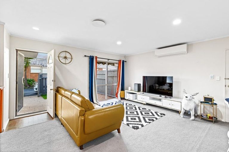 Photo of property in 19a Pomaria Road, Henderson, Auckland, 0610