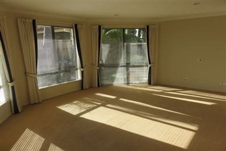 Photo of property in 45 Starlight Cove, Hobsonville, Auckland, 0618